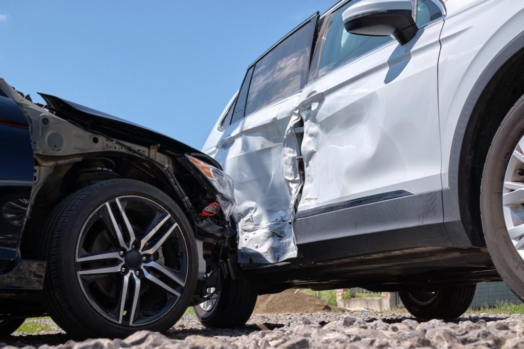 2 Hospitalized after Three-Vehicle Accident on 10 Freeway [Palm Desert, CA] - The Law Offices of Daniel Kim