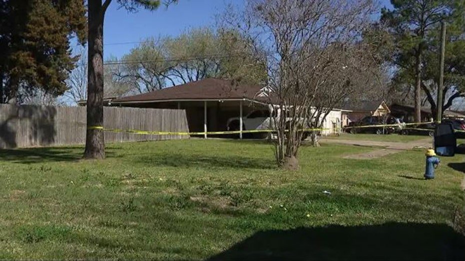 Texas man shot, killed after 3 men tried to steal his truck, break into his home: police - Fox News