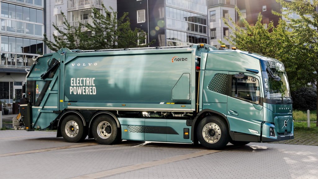 Volvo's First EV-Only Truck Set To Pick Up European Garbage - CarScoops
