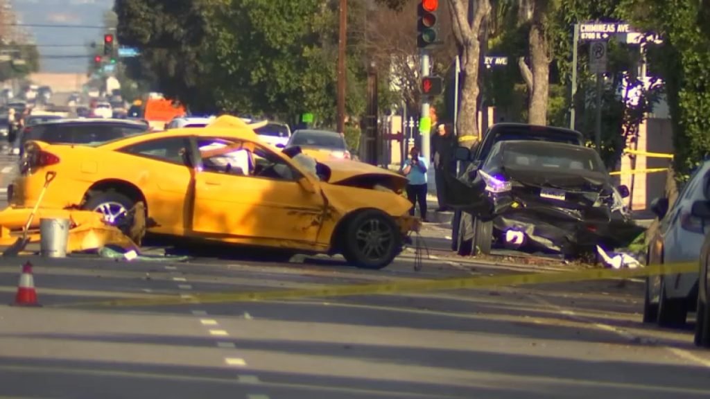 Driver arrested in deadly multi-car crash in Reseda - NBC Southern California