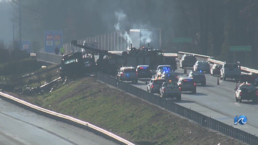 Truck driver in deadly I-64 crash tells feds his company altered log books - Yahoo! Voices