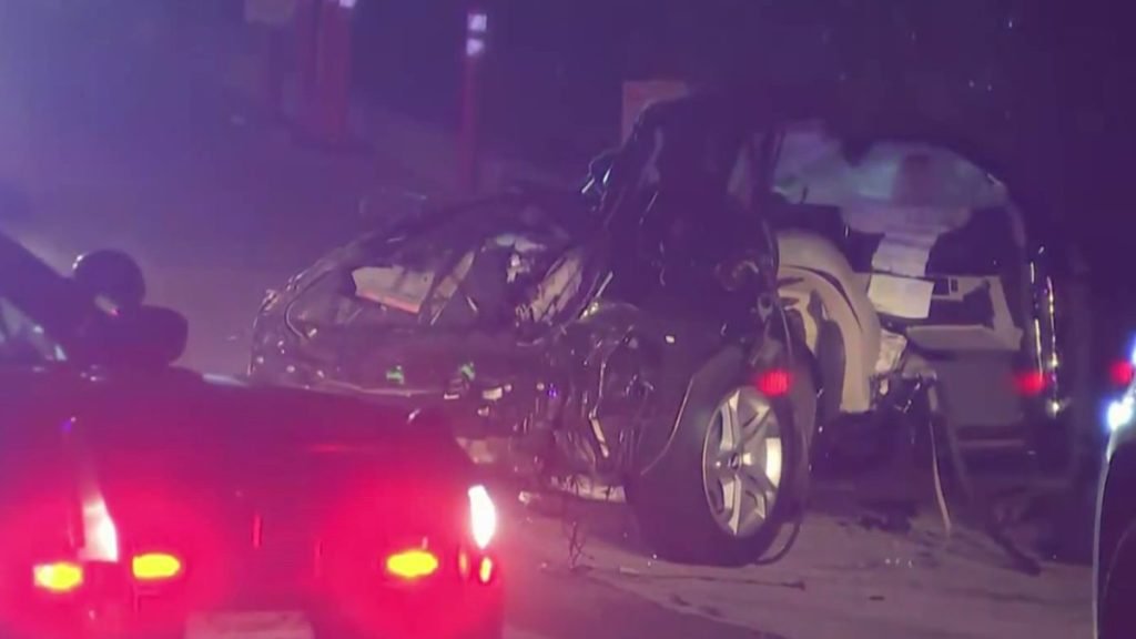 Man and woman killed in fiery crash in Altadena - NBC Southern California