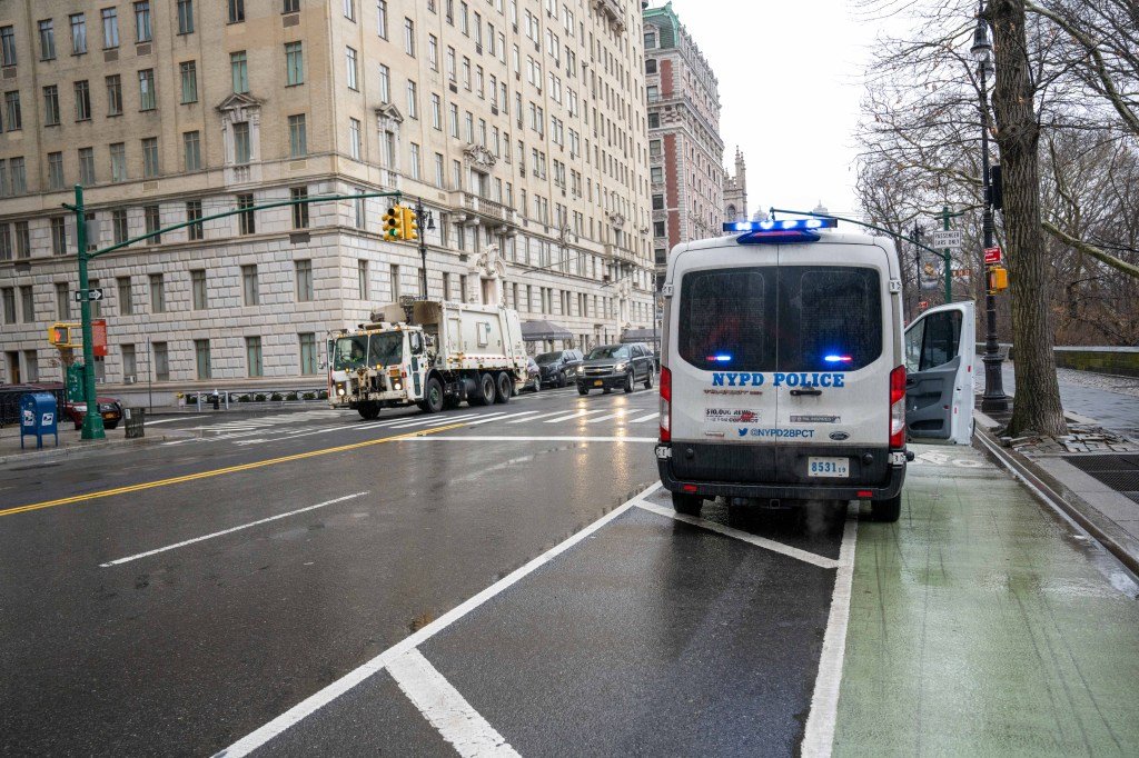 Manhattan scooter driver, 57, dies near her home in Upper West Side truck crash - New York Daily News