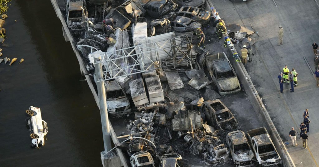 Truck driver charged with negligent homicide in deadly "super fog" 168-car pileup in Louisiana - CBS News