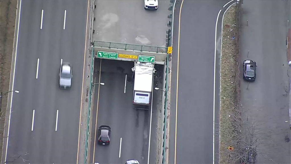 Truck gets 'Storrowed' in Boston Storrow Drive Tunnel - WCVB Boston