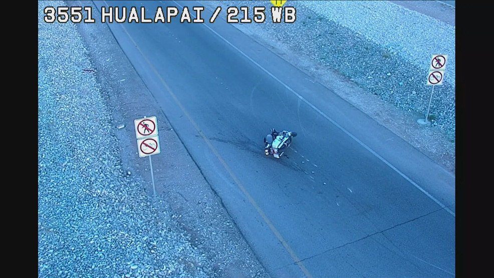 Motorcycle officer injured in crash at Hualapai, 215 in northwest valley - News3LV