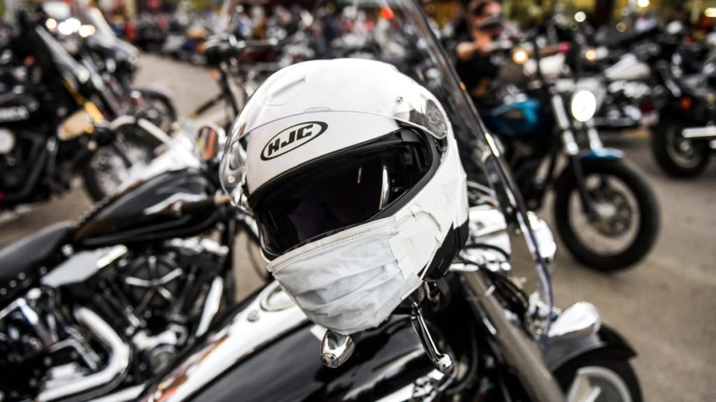 Missouri Repealed Its Motorcycle Helmet Law, And The Most Obvious Thing Imaginable Happened - Jalopnik