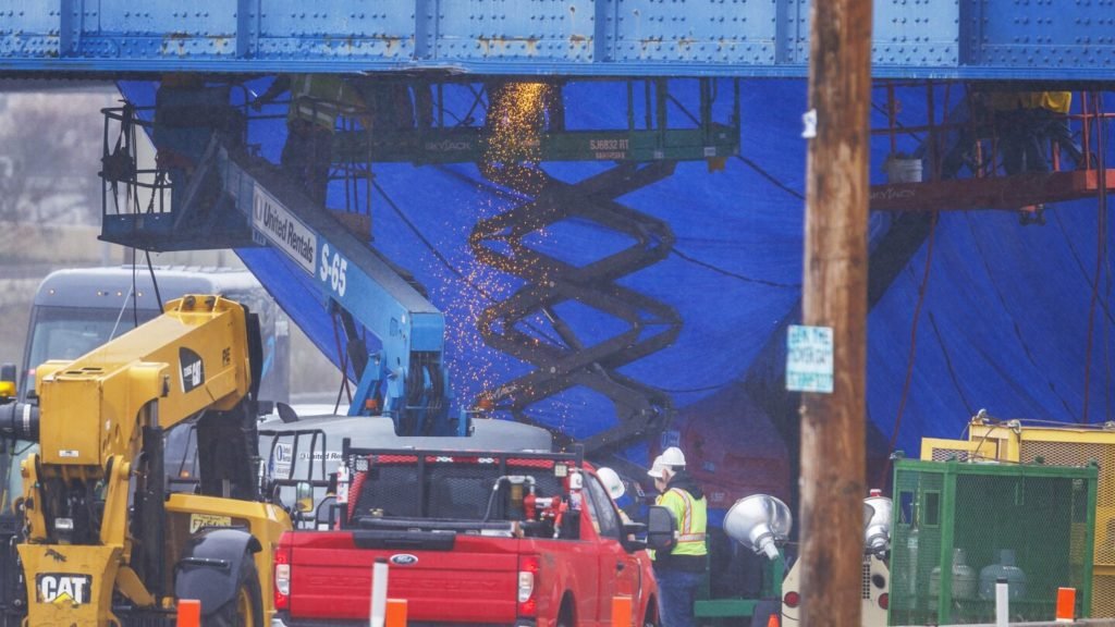 Major interstate highway shut down in Philadelphia after truck hits bridge - The Associated Press