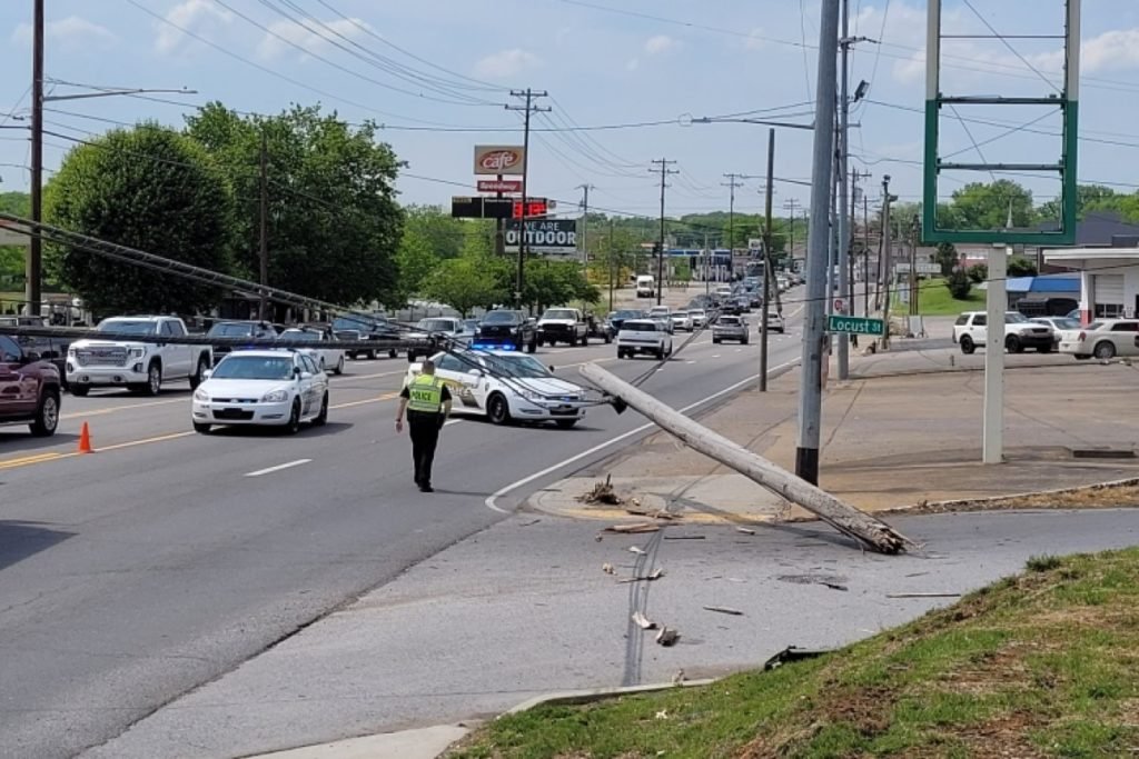 TRAFFIC ALERT: Truck crashes into utility pole, power lines down across Providence Boulevard - ClarksvilleNow.com - Clarksville Now