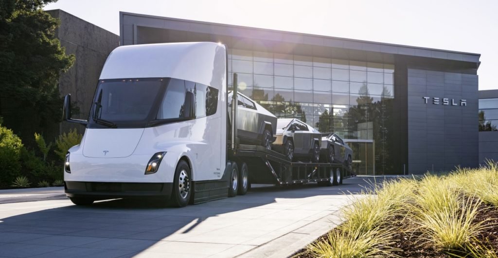 Tesla now plans electric semi truck volume production in 'late 2025' - Electrek