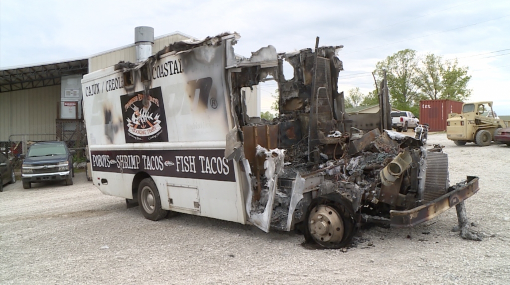 Community comes together after family food truck catches fire - WBBJ-TV