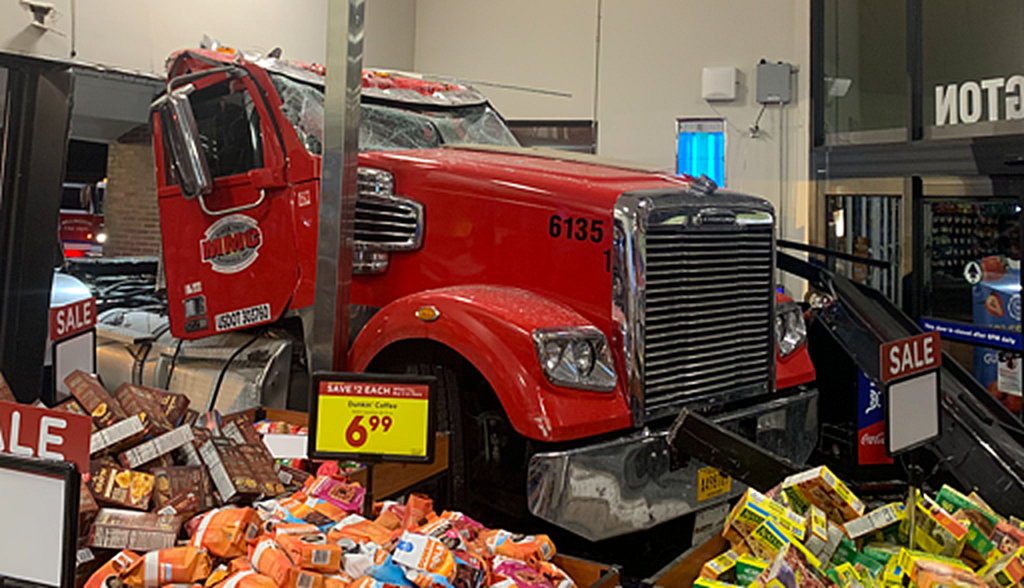 Truck driver intentionally crashes into grocery store: Police - NewsNation Now