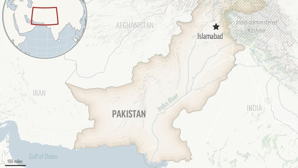 Motorcycle bomb kills 2 people and wounds 5 in Pakistan's restive southwest - ABC News