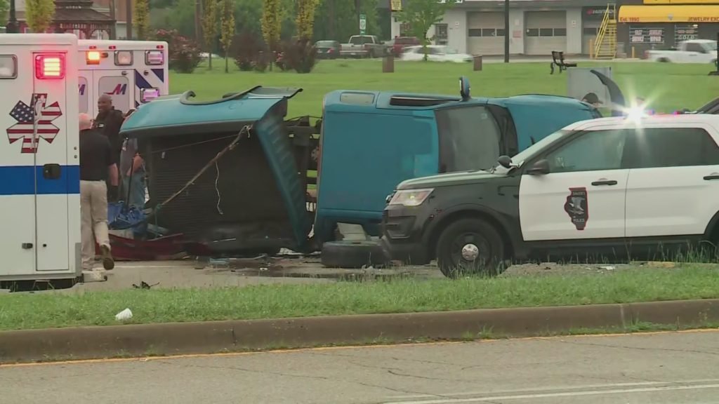 SUV and truck collide after Sauget police chase - KTVI Fox 2 St. Louis