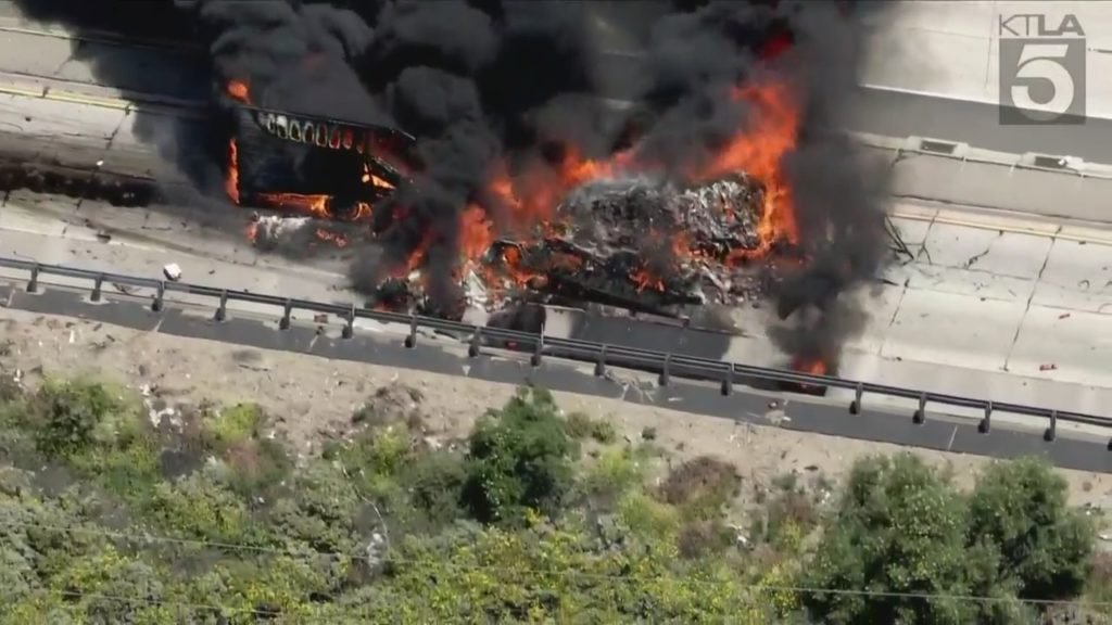 Semi-truck carrying meat incinerated by massive fire on Los Angeles highway - KRON4