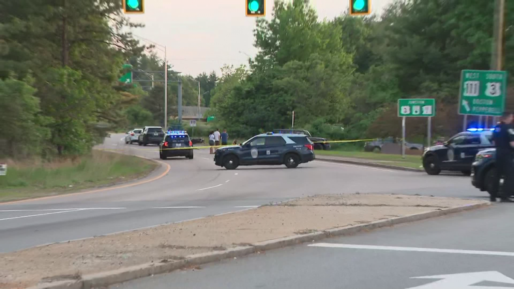 Man dies after motorcycle crash on West Hollis Street in Nashua, police say - WMUR Manchester