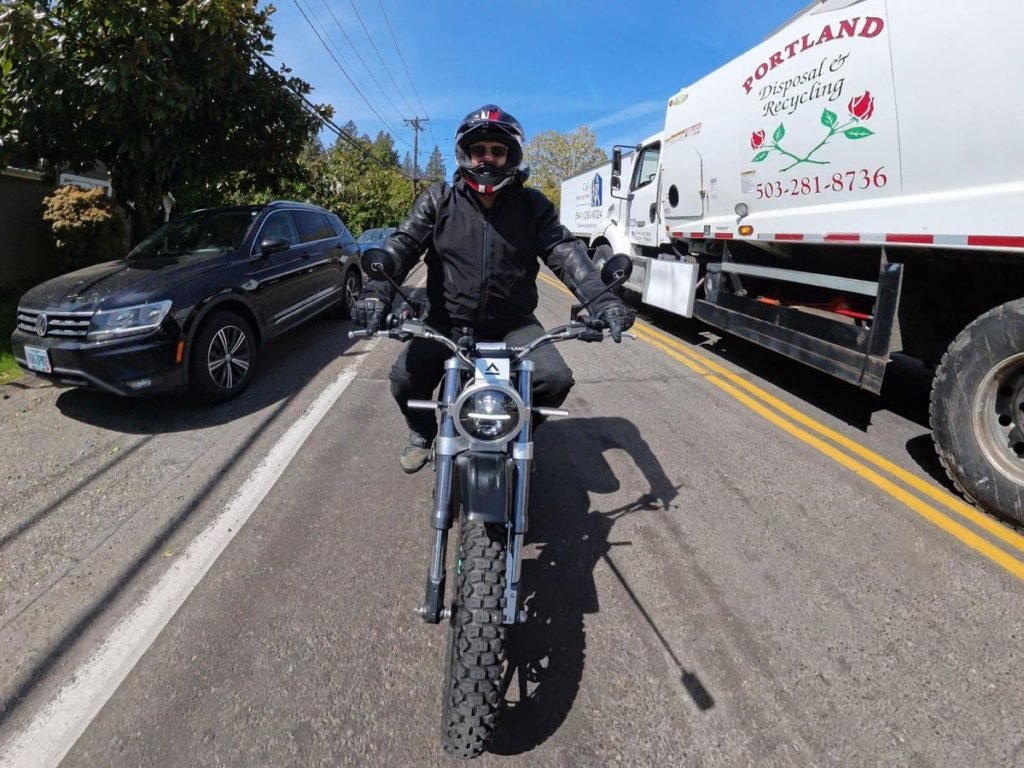 Has Land Moto's 'District' Found The Electric Motorcycle Market's Sweet Spot? - Forbes