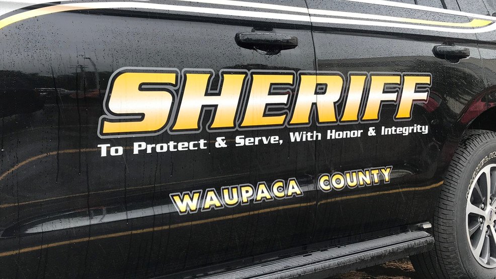Waupaca County motorcycle crash with deer leaves one dead, another injured - Fox11online.com