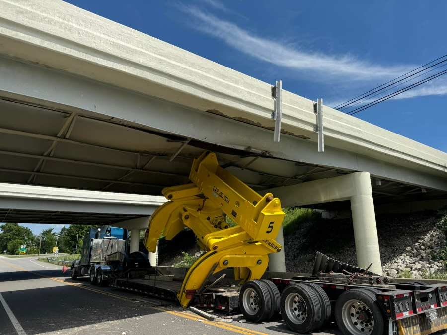 Truck crashes into bridge in Medina County, causing road closures: OSHP - Yahoo! Voices