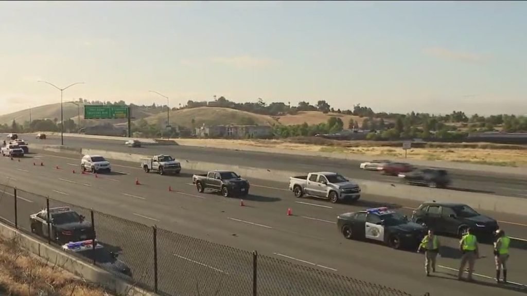 Fatal Livermore motorcycle crash leaves traffic backed up for miles - KTVU FOX 2 San Francisco
