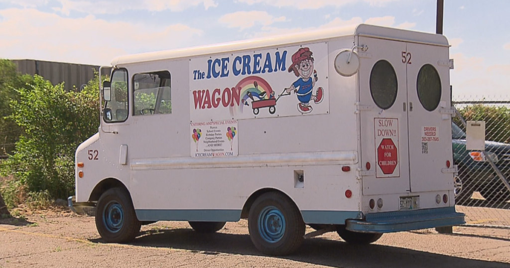 Registered sex offender operating ice cream truck in Denver after skirting city licensing requirements - CBS News