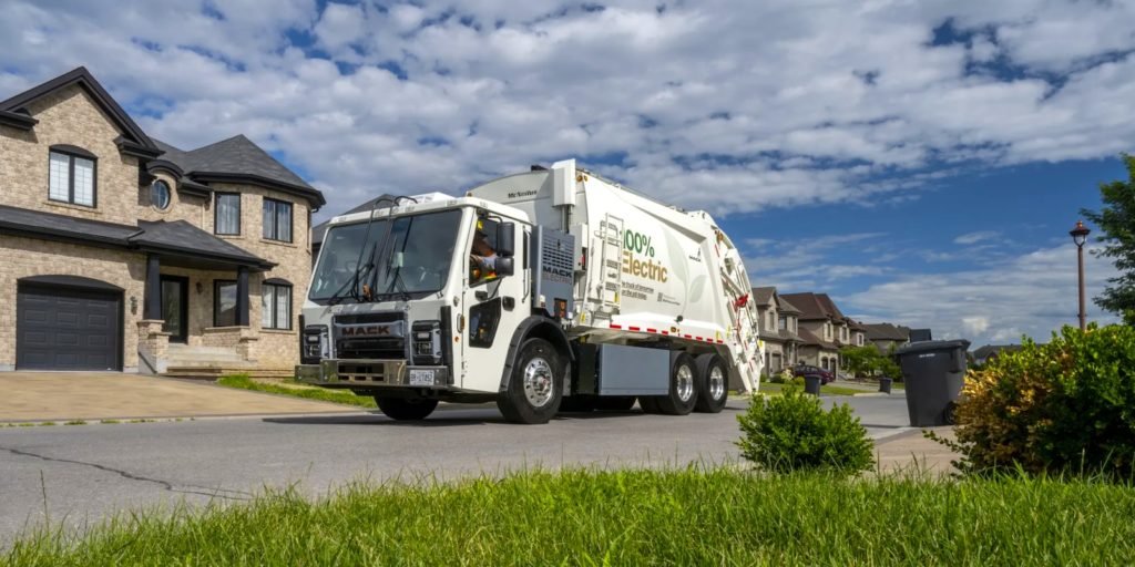 Two more Mack LR Electric garbage trucks hit the road in Ontario - Electrek