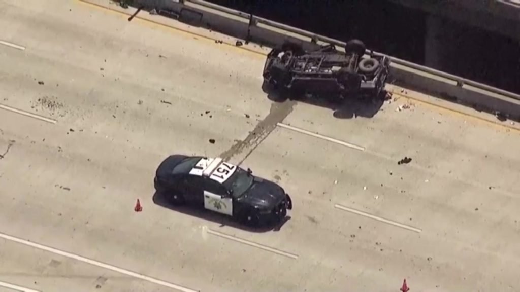 San Diego man dies in I-5 rollover crash Monday afternoon - FOX 5 San Diego