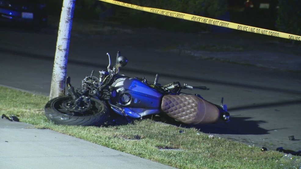 28-year-old woman riding motorcycle dies in collision along Aurora Avenue near Fremont - KOMO News